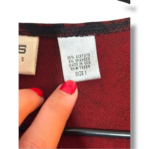 Chico’s (size 1) Bold Red Animal Print Tie Front Lightweight Cardigan Sweater - Picture 5 of 16